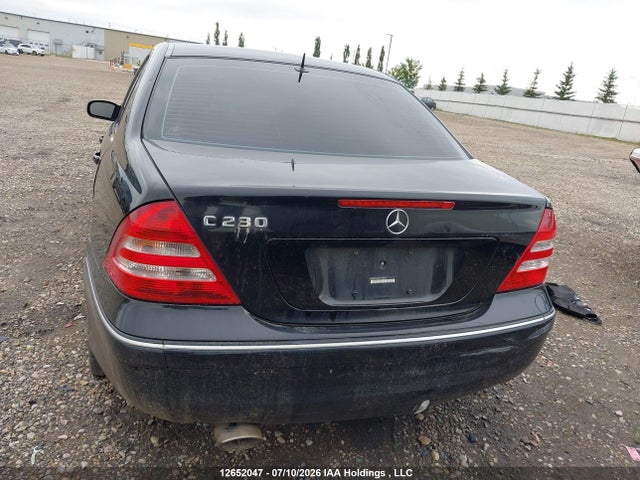 2006 Mercedes-benz C-class მანქანა იყიდება აუქციონზე, vin: WDBRF52J96F758044, აუქციონის ნომერი: 12652047