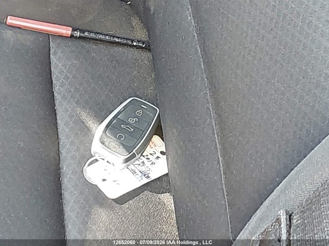 Chevrolet Malibu 2019 1G1ZD5ST1KF105560 Image 11