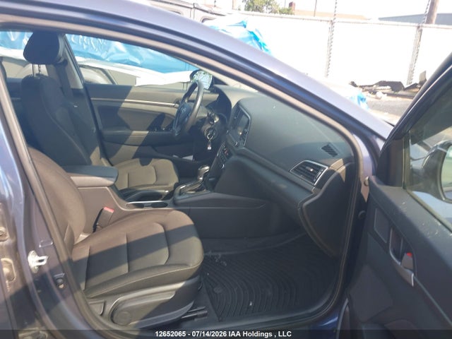Продажа на аукционе авто 2017 Hyundai Elantra Se/value/limited, vin: KMHD84LF6HU417866, номер лота: 12652065