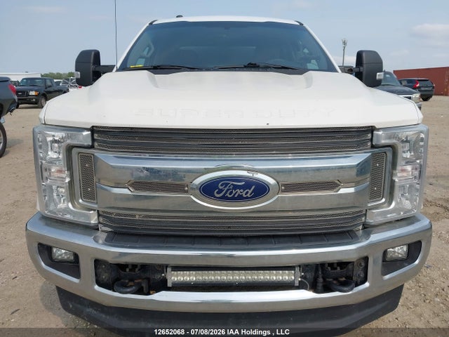 Ford F350 Super Duty 2018 1FT8W3B64JEB01406 Image 12