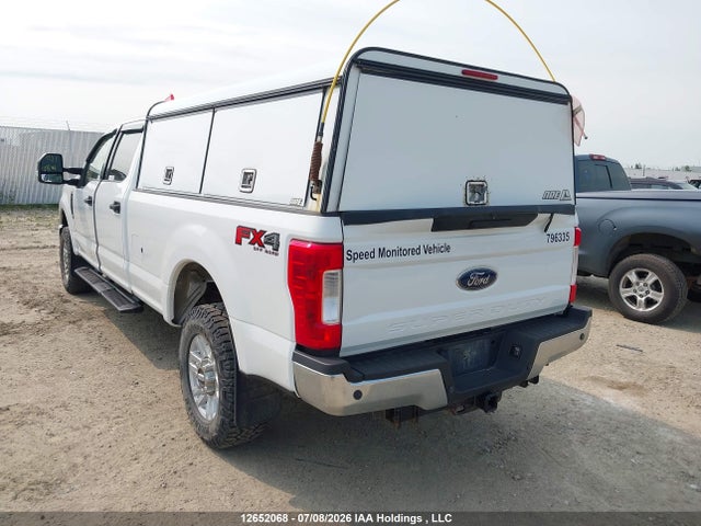 Ford F350 Super Duty 2018 1FT8W3B64JEB01406 Image 3