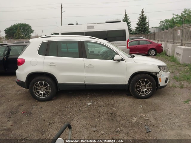 Продаж на аукціоні авто 2016 Volkswagen Tiguan Comfort/high/r-line/sp Ed, vin: WVGJV7AX5GW012500, номер лоту: 12652069