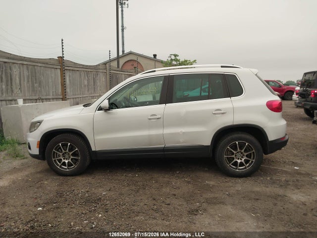 Продаж на аукціоні авто 2016 Volkswagen Tiguan Comfort/high/r-line/sp Ed, vin: WVGJV7AX5GW012500, номер лоту: 12652069
