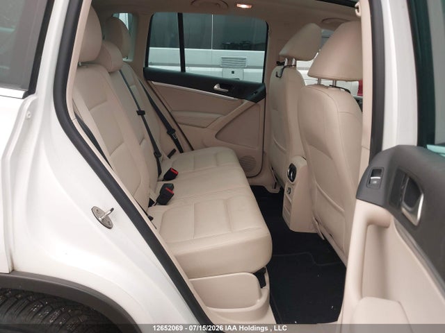 Продаж на аукціоні авто 2016 Volkswagen Tiguan Comfort/high/r-line/sp Ed, vin: WVGJV7AX5GW012500, номер лоту: 12652069