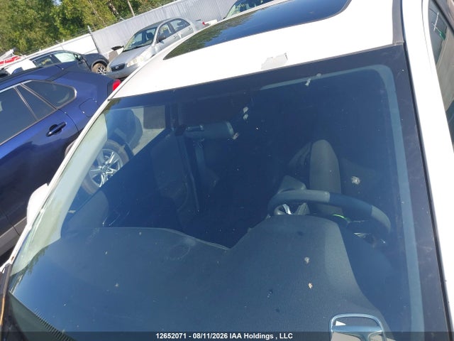 3CZRU6H57GM103352 Honda HR-V EX