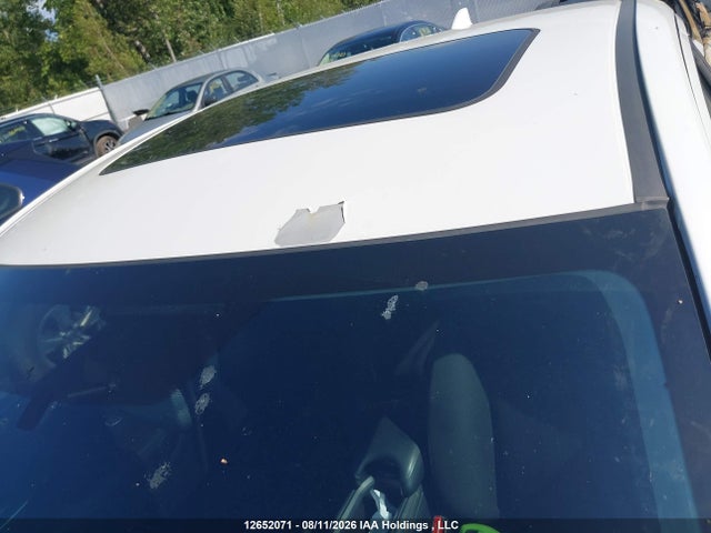 3CZRU6H57GM103352 Honda HR-V EX