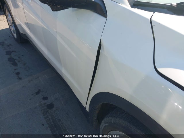 3CZRU6H57GM103352 Honda HR-V EX