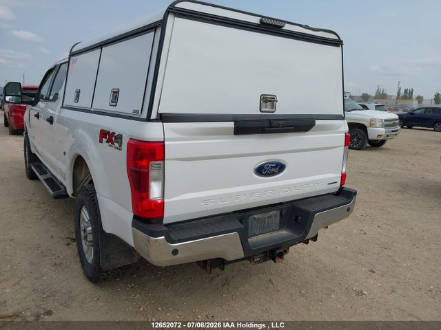 Ford F350 Super Duty 2019 1FT7W3B63KEE61148 Image 3