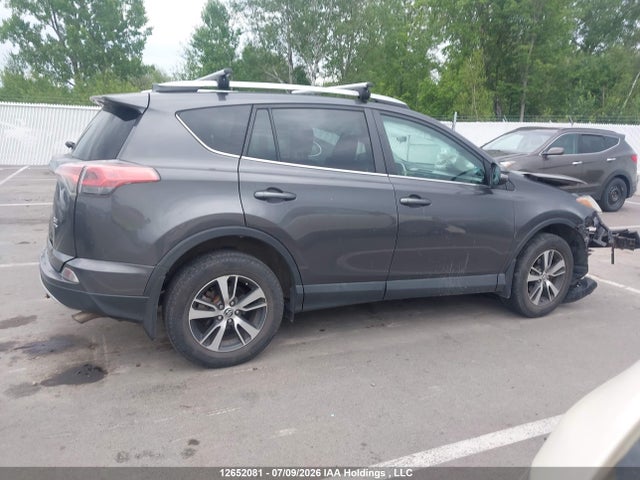 2T3RFREV3GW532749 Toyota Rav4 Xle