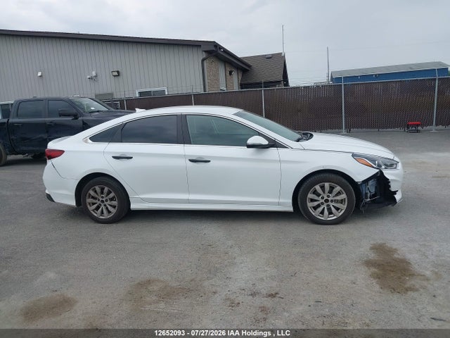 Hyundai Sonata 2019 5NPE24AF5KH764071 Image 13