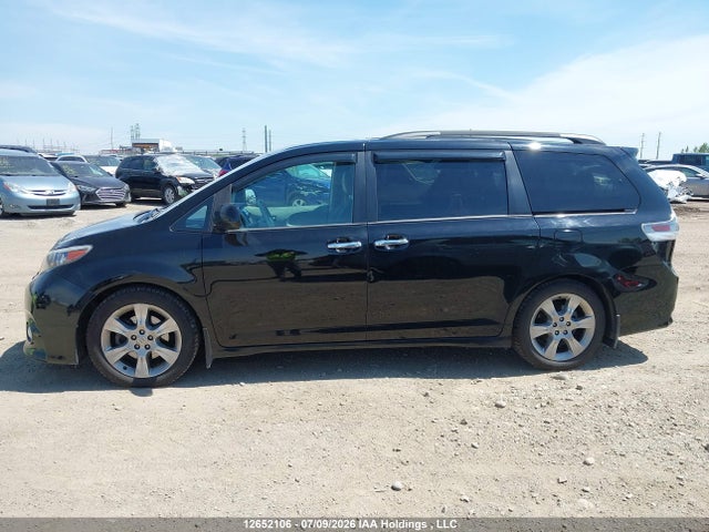 Продажа на аукционе авто 2013 Toyota Sienna Sport, vin: 5TDXK3DC1DS318131, номер лота: 12652106