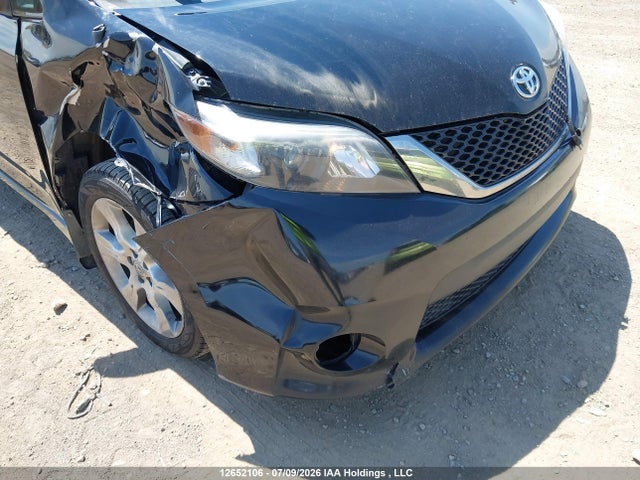 Продажа на аукционе авто 2013 Toyota Sienna Sport, vin: 5TDXK3DC1DS318131, номер лота: 12652106