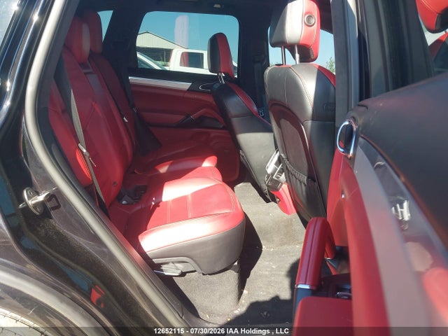 Porsche Cayenne 2015 WP1AC2A22FLA82066 Image 8