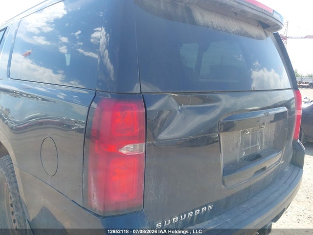 12652118 :رقم المزاد ، 1GNSKJKC9FR181157 vin ، 2015 Chevrolet Suburban K1500 Lt مزاد بيع