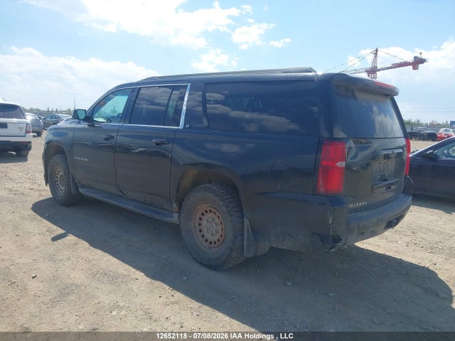12652118 :رقم المزاد ، 1GNSKJKC9FR181157 vin ، 2015 Chevrolet Suburban K1500 Lt مزاد بيع