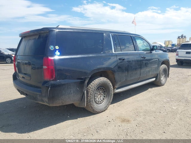 12652118 :رقم المزاد ، 1GNSKJKC9FR181157 vin ، 2015 Chevrolet Suburban K1500 Lt مزاد بيع
