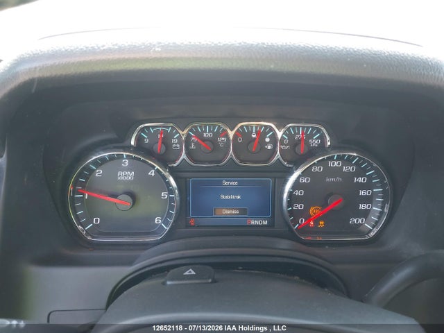 12652118 :رقم المزاد ، 1GNSKJKC9FR181157 vin ، 2015 Chevrolet Suburban K1500 Lt مزاد بيع