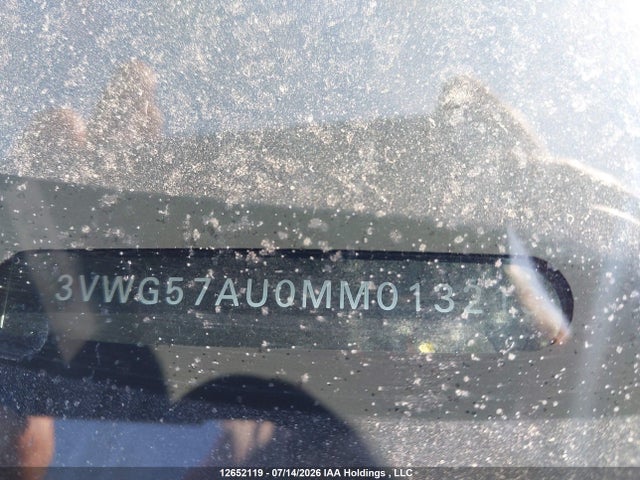3VWG57AU0MM013213 Volkswagen Golf