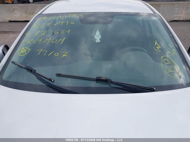 Hyundai Elantra Essential 2019 KMHD74LF2KU883661 Image 15