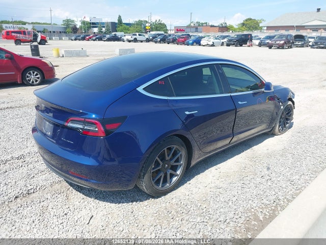2018 Tesla Model 3 Long Range/performance მანქანა იყიდება აუქციონზე, vin: 5YJ3E1EB6JF107099, აუქციონის ნომერი: 12652139