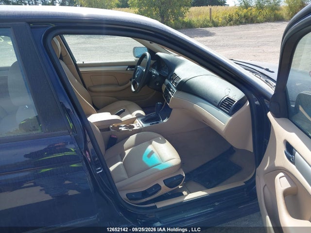 12652142 :رقم المزاد ، WBAEV13432KL20462 vin ، 2002 Bmw 320i مزاد بيع
