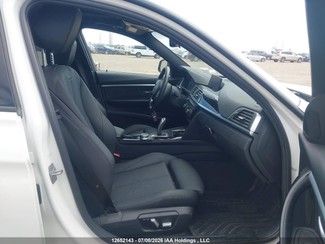 Продаж на аукціоні авто 2018 Bmw 330i Xdrive, vin: WBA8D9C57JA013310, номер лоту: 12652143