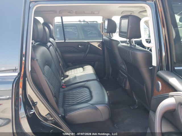 JN8AZ2NC4J9440684 Infiniti QX80