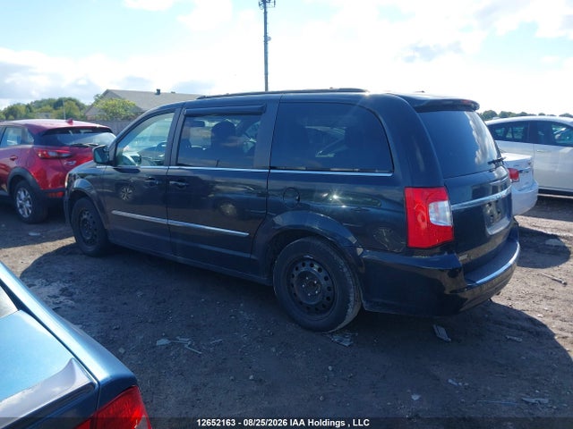 2015 Chrysler Town & Country მანქანა იყიდება აუქციონზე, vin: 2C4RC1CG6FR716350, აუქციონის ნომერი: 12652163