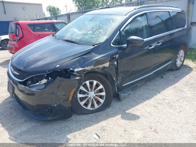 Chrysler Pacifica Touring L 2017 2C4RC1BG6HR506142 Image 6