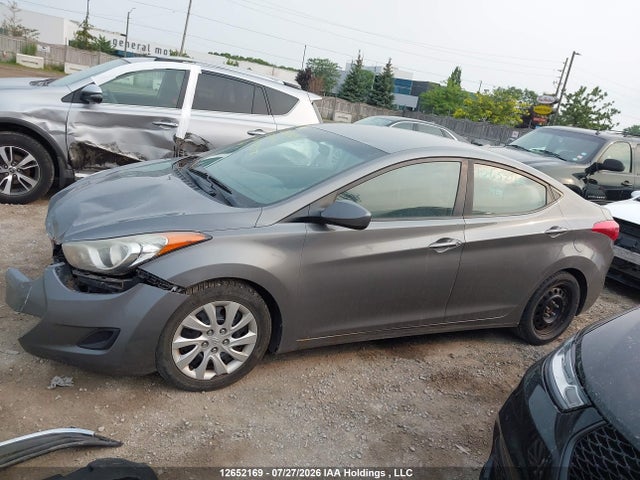 2013 Hyundai Elantra Gl მანქანა იყიდება აუქციონზე, vin: 5NPDH4AE8DH292372, აუქციონის ნომერი: 12652169