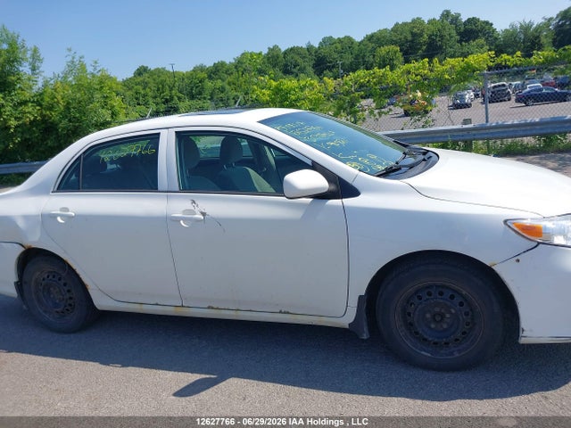 2013 Toyota Corolla Ce მანქანა იყიდება აუქციონზე, vin: 2T1BU4EE2DC945861, აუქციონის ნომერი: 12627766