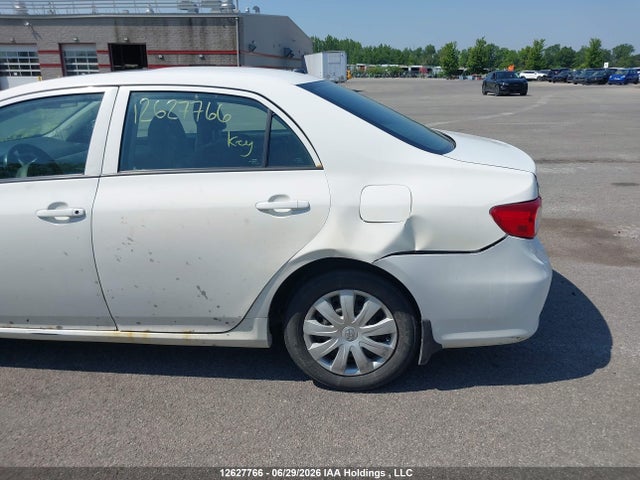 2013 Toyota Corolla Ce მანქანა იყიდება აუქციონზე, vin: 2T1BU4EE2DC945861, აუქციონის ნომერი: 12627766
