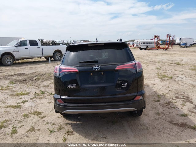 Aukcja sprzedaży 2018 Toyota Rav4 Adventure/xle, vin: 2T3RFREV9JW821190, numer aukcji: 12652174