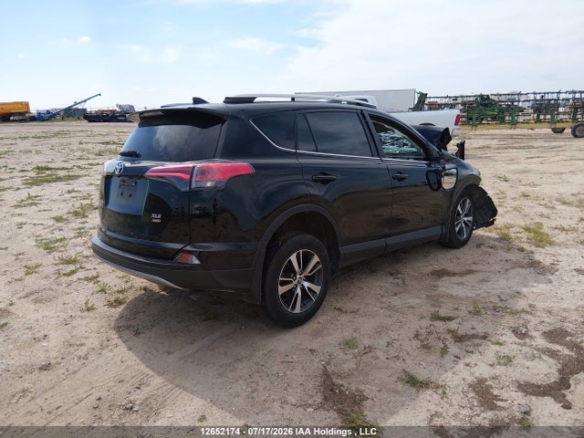 Aukcja sprzedaży 2018 Toyota Rav4 Adventure/xle, vin: 2T3RFREV9JW821190, numer aukcji: 12652174