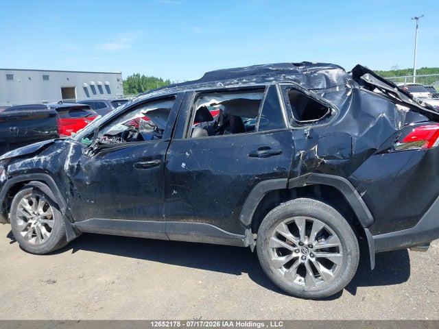Продажа на аукционе авто 2021 Toyota Rav4 Xle, vin: 2T3R1RFV6MW147890, номер лота: 12652178
