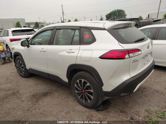 Toyota Corolla Cross L 2024 7MUAAABG7RV090524 Image 3