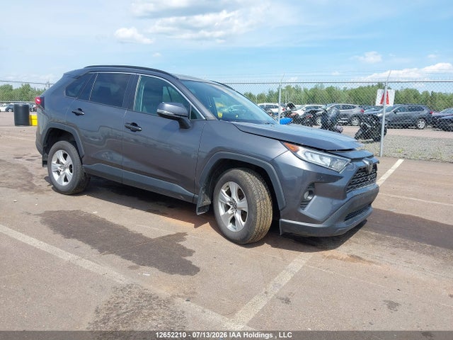 2021 Toyota Rav4 Xle/xle Premium მანქანა იყიდება აუქციონზე, vin: 2T3R1RFVXMC191876, აუქციონის ნომერი: 12652210