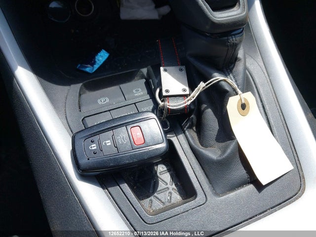 2021 Toyota Rav4 Xle/xle Premium მანქანა იყიდება აუქციონზე, vin: 2T3R1RFVXMC191876, აუქციონის ნომერი: 12652210