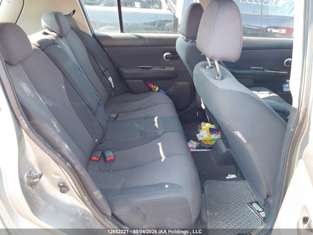 12652221 :رقم المزاد ، 3N1BC13EX8L404180 vin ، 2008 Nissan Versa 1.8 Sl مزاد بيع