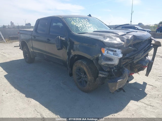 12652238 :رقم المزاد ، 3GCUKFED8SG250062 vin ، 2025 Chevrolet Silverado 1500 مزاد بيع