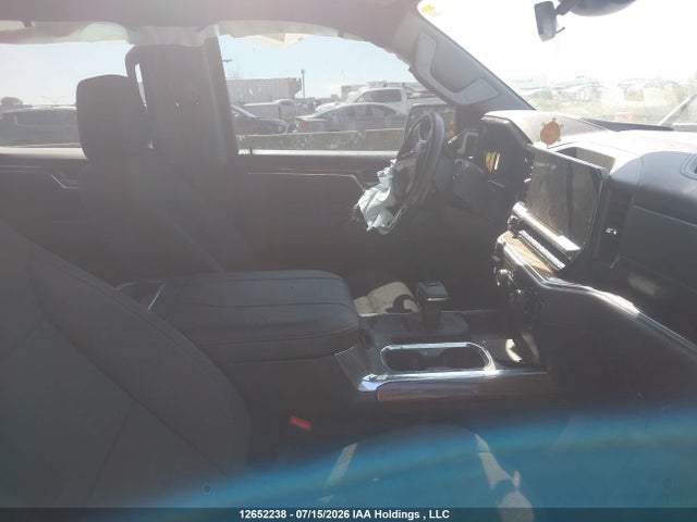 12652238 :رقم المزاد ، 3GCUKFED8SG250062 vin ، 2025 Chevrolet Silverado 1500 مزاد بيع