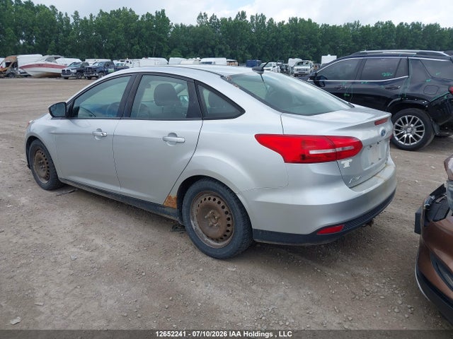 12652241 :رقم المزاد ، 1FADP3F2XGL200275 vin ، 2016 Ford Focus Se مزاد بيع