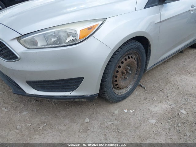 12652241 :رقم المزاد ، 1FADP3F2XGL200275 vin ، 2016 Ford Focus Se مزاد بيع