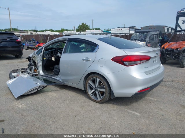 12652251 :رقم المزاد ، 3KPFN4A80HE093211 vin ، 2017 Kia Forte Ex/sx مزاد بيع