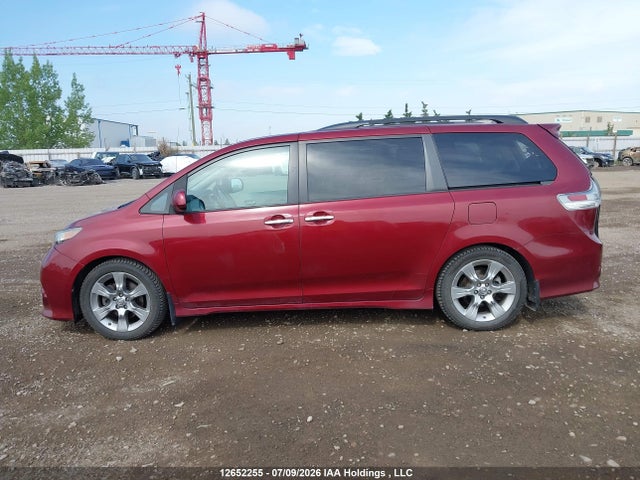 Продаж на аукціоні авто 2013 Toyota Sienna Se 8 Passenger, vin: 5TDXK3DC5DS377179, номер лоту: 12652255