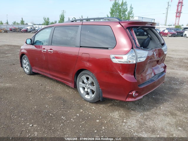 Продаж на аукціоні авто 2013 Toyota Sienna Se 8 Passenger, vin: 5TDXK3DC5DS377179, номер лоту: 12652255