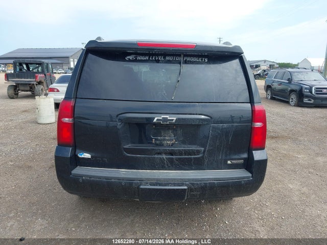 12652280 :رقم المزاد ، 1GNSKCKJ5JR290069 vin ، 2018 Chevrolet Tahoe K1500 Premier مزاد بيع