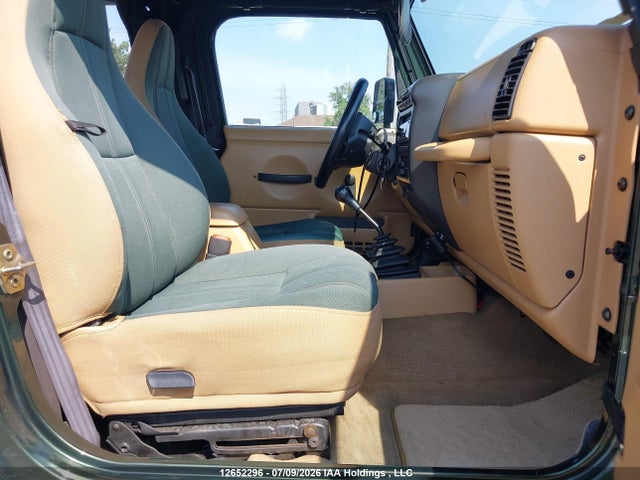 12652296 :رقم المزاد ، 1J4FY49S2WP740142 vin ، 1998 Jeep Wrangler / Tj Sahara مزاد بيع