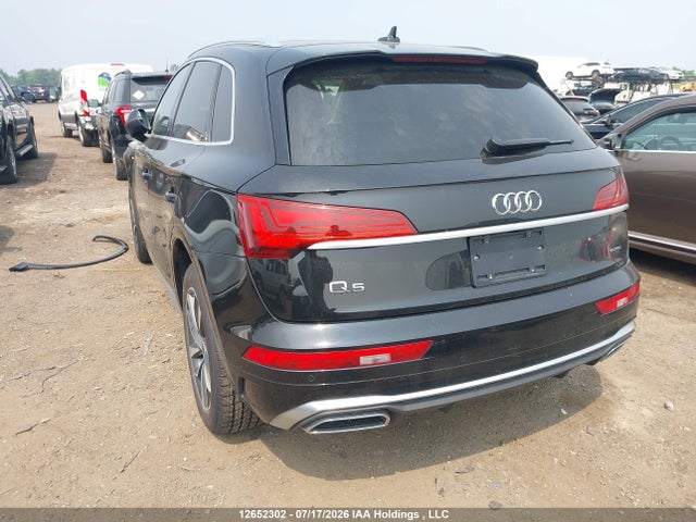 12652302 :رقم المزاد ، WA1EAAFY1N2088164 vin ، 2022 Audi Q5 مزاد بيع