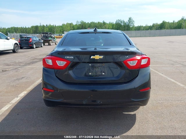 2017 Chevrolet Cruze Lt Auto მანქანა იყიდება აუქციონზე, vin: 1G1BE5SM7H7245722, აუქციონის ნომერი: 12652308